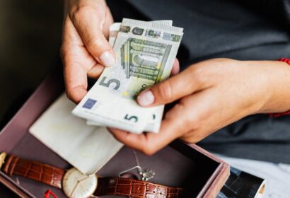 18 Ideas de trabajos para ganar dinero extra fácilmente