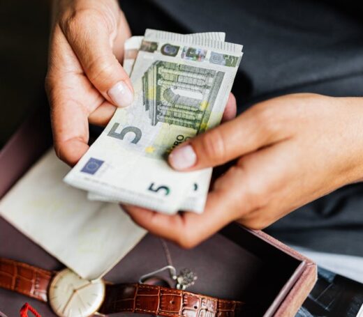 18 Ideas de trabajos para ganar dinero extra fácilmente