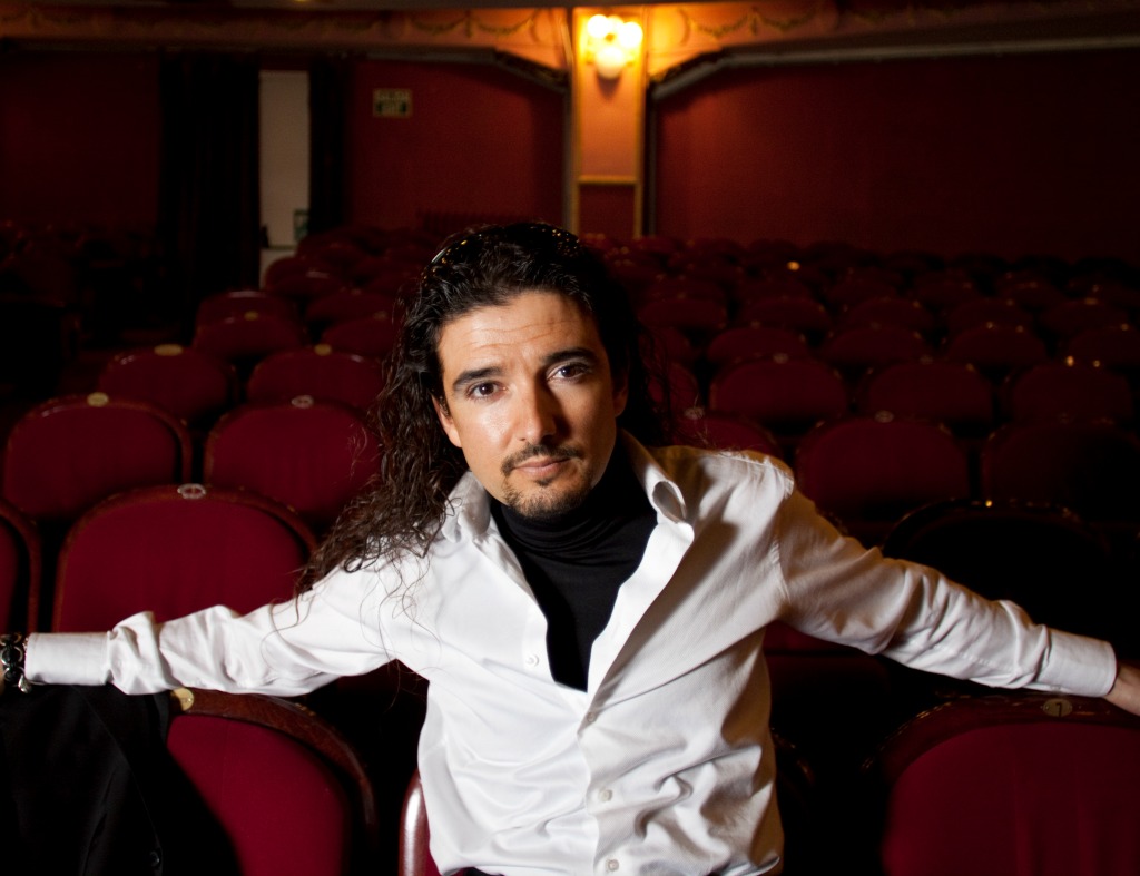 LUIS ÁLVAREZ