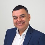 Óscar Ramírez