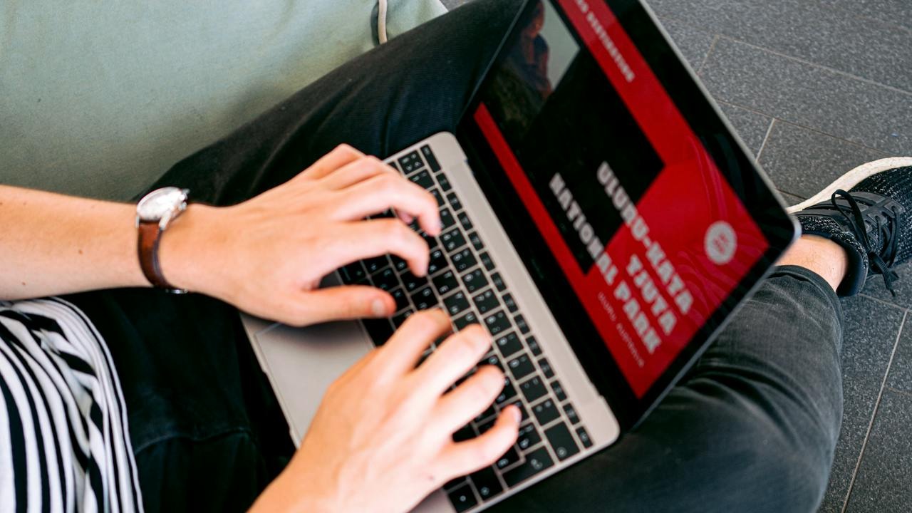 10 Ejemplos de landing pages para tu empresa o idea de negocio que sí funcionan.