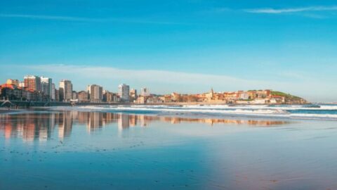 gijón istock