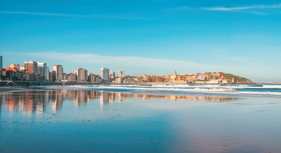 gijón istock