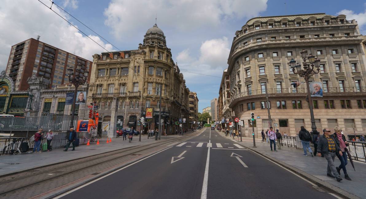 istock Bilbao carretera