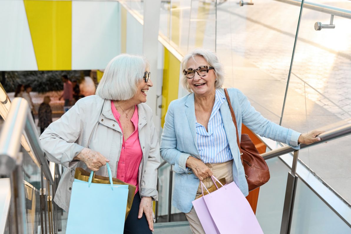 Seniors comprando