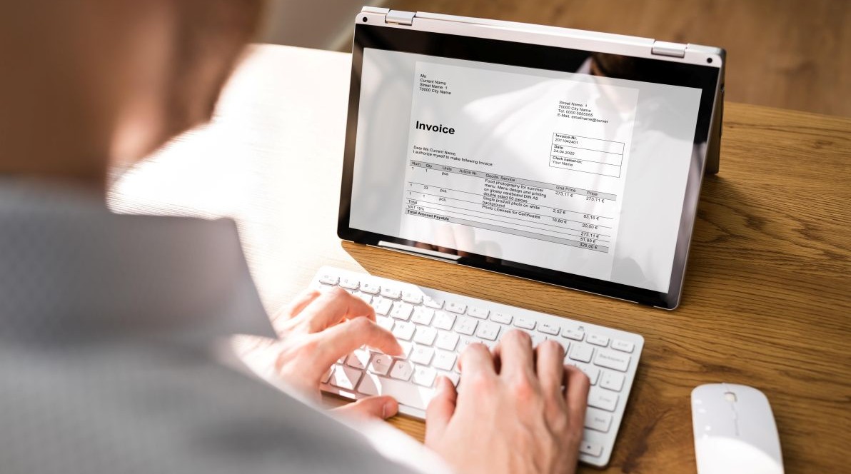 Nuevo decreto que obliga a emitir factura electrónica en el ámbito B2B