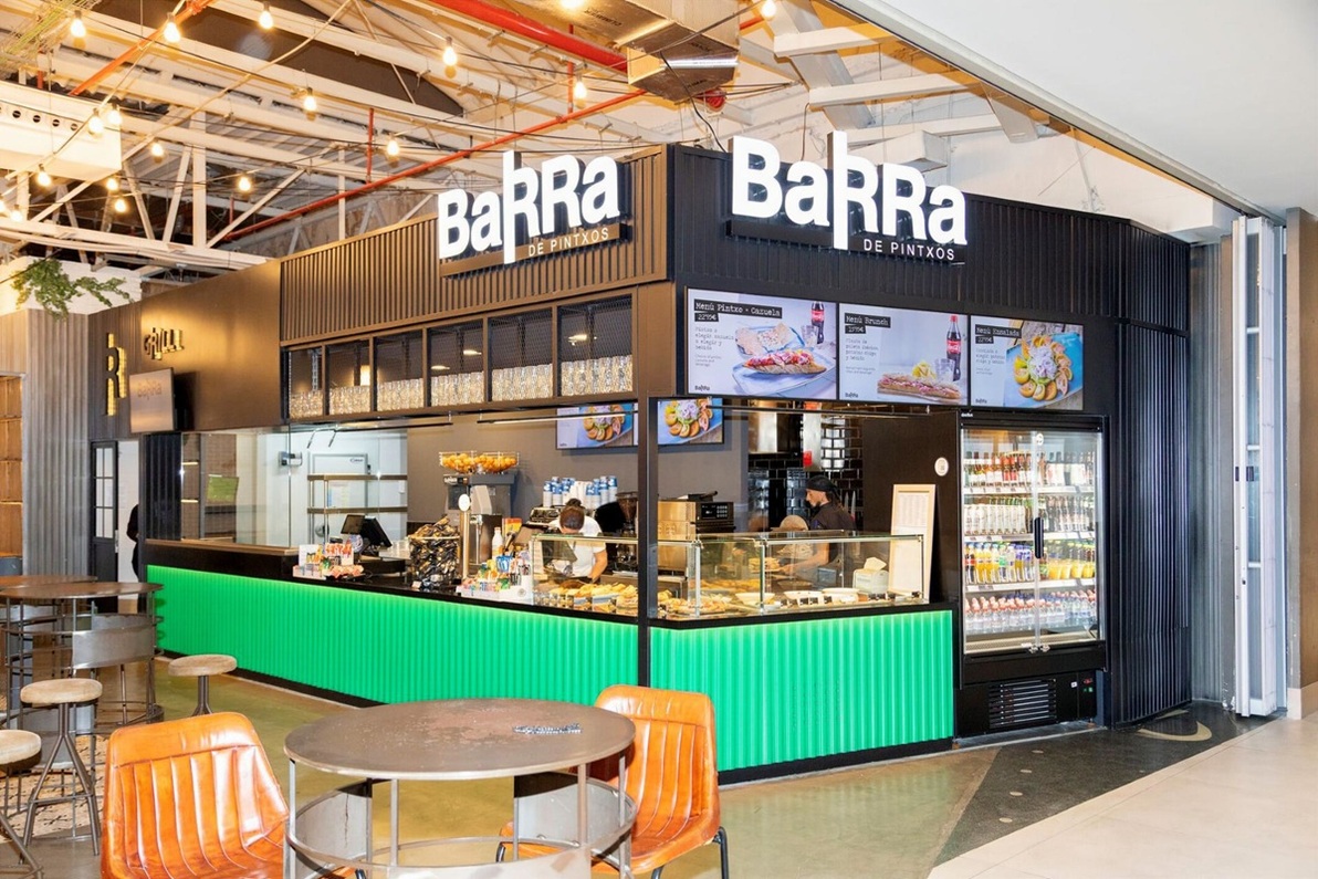 barra de pintxos aeropuerto de ibiza [barra de pintxos]