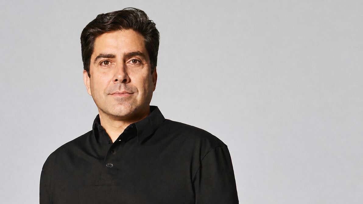 Nicolas De Ros Wallace CEO Hoff [Hoff]