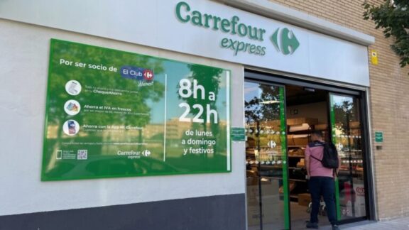 Fachada de tienda Carrefour Express