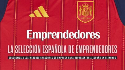 Camiseta de la selección española de fútbol con el logo de Emprendedores, ilustrando la Selección Española de Emprendedores 2026