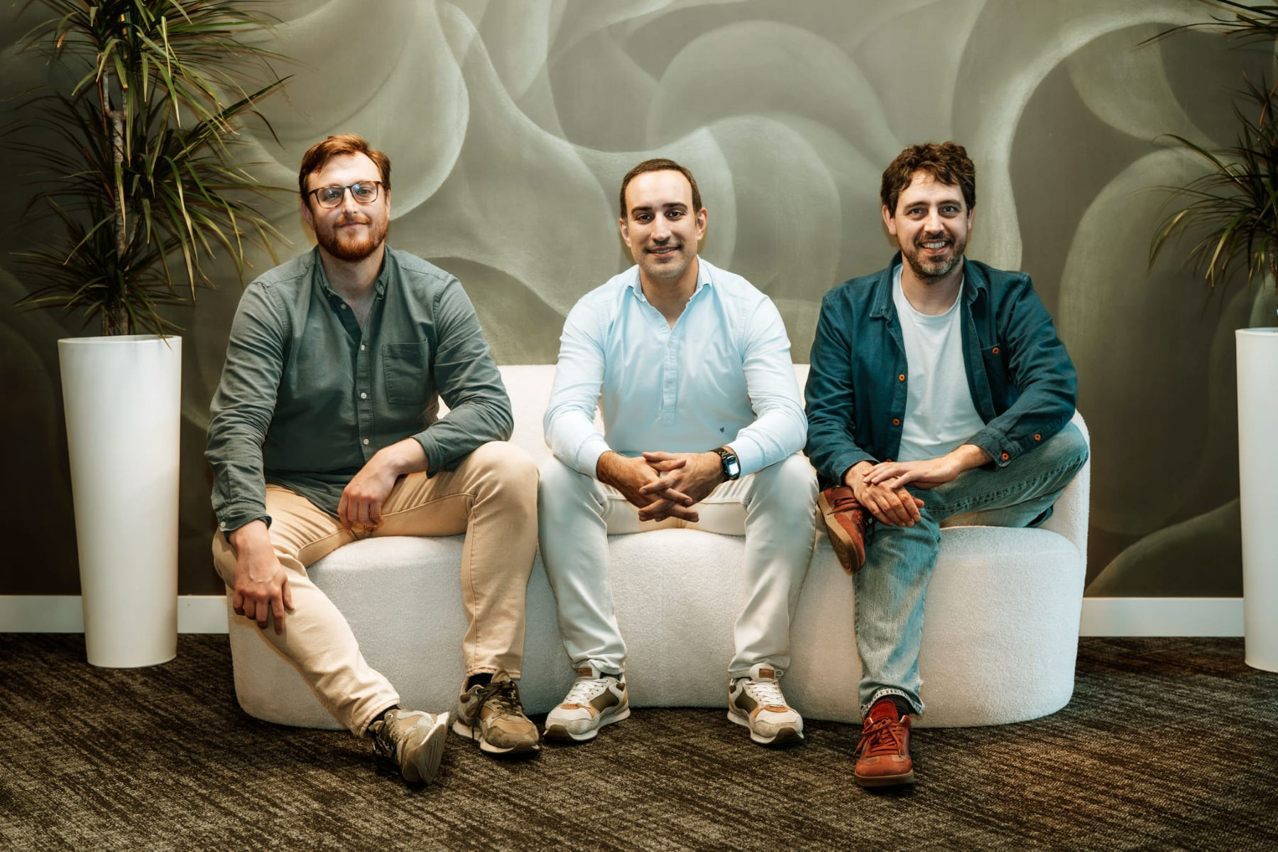 Ignacio Gamoneda (coCEO), Daniel Arenas (coCEO) y Borja Balle (CTO), fundadores de Optiak.