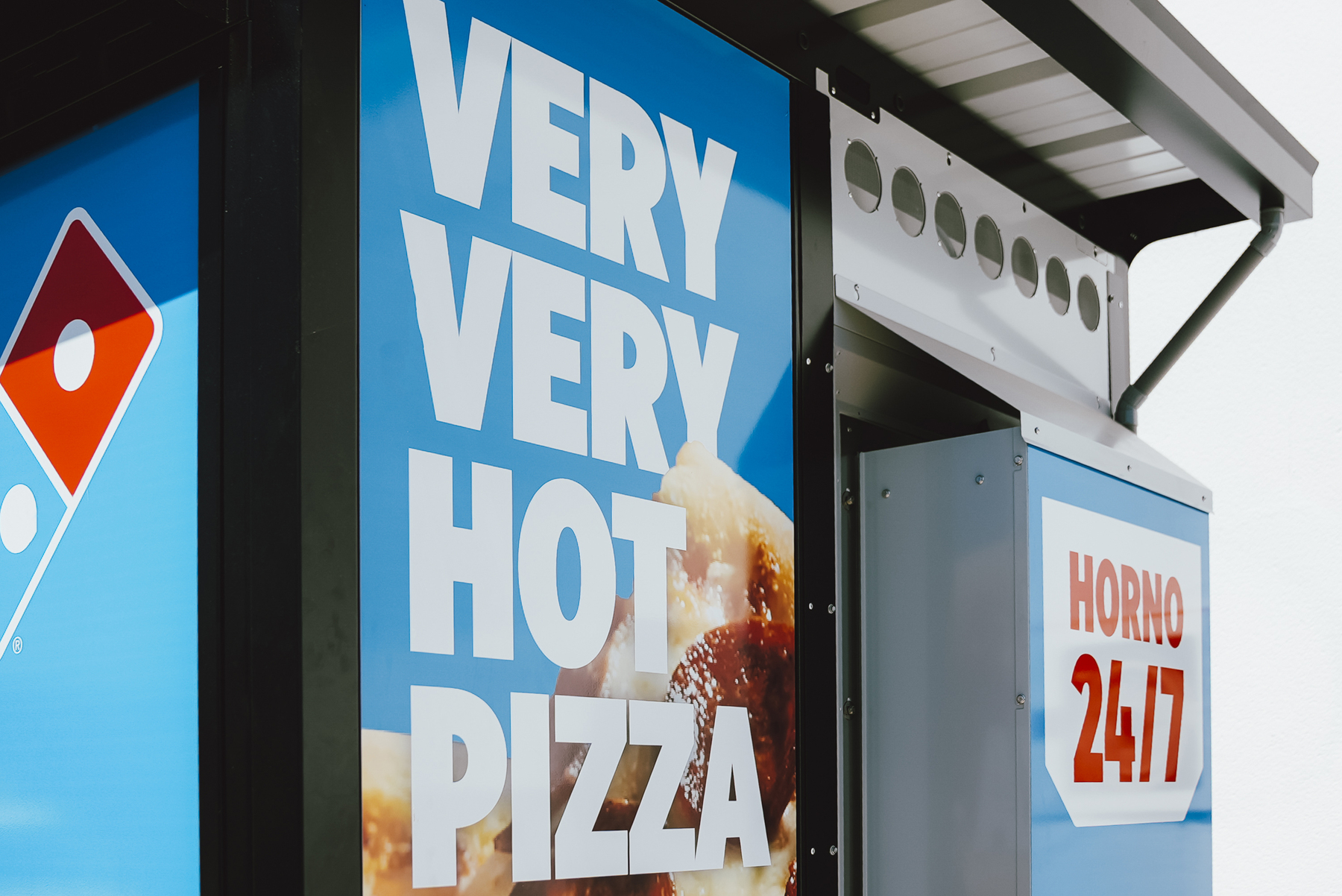 Máquina de vending de Domino's Pizza