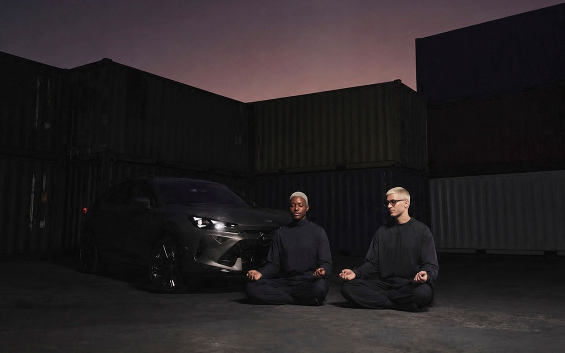 Sesiones de yoga en el CUPRA City Garage