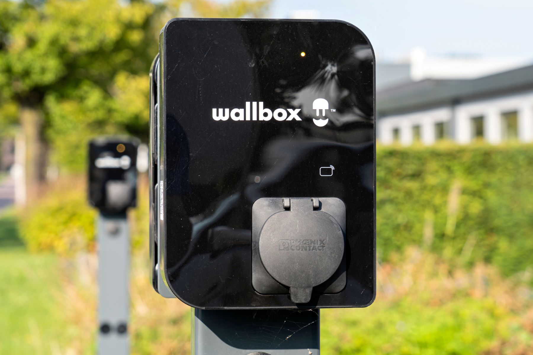 Cargador para vehículo eléctrico de la marca Wallbox