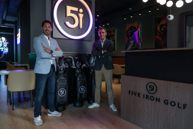 Víctor Amarnani y Sunil Mahtani, socios de FIve Iron Golf Iberia. Imagen cedida por la empresa