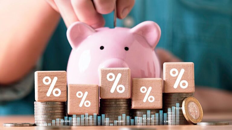 El 70% de los españoles ahorra, según Mapfre, aunque persisten importantes brechas por género y edad