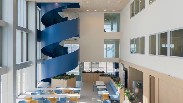 Comedor del nuevo edificio de Marina de Empresas