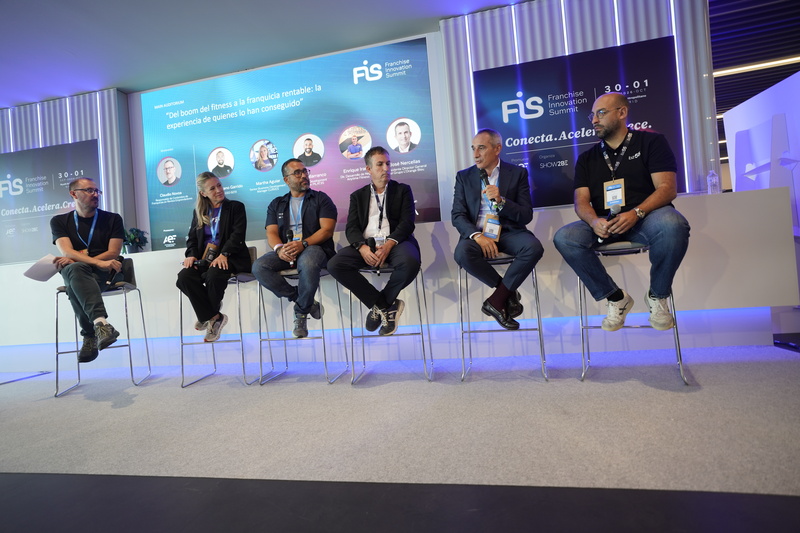 Mesa redonda fitness en FIS2026