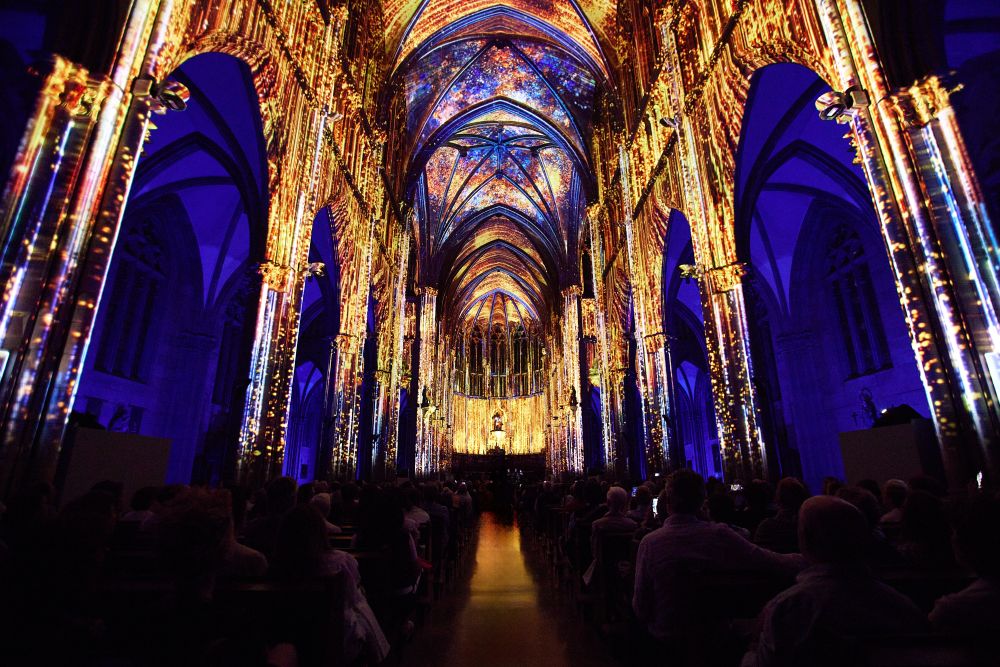 Espectáculo Luminescence en la Catedral del Buen Pastor de San Sebastián.