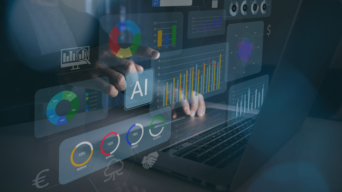La mano de un profesional sobre una pantalla vertical trabajando con inteligencia artificial