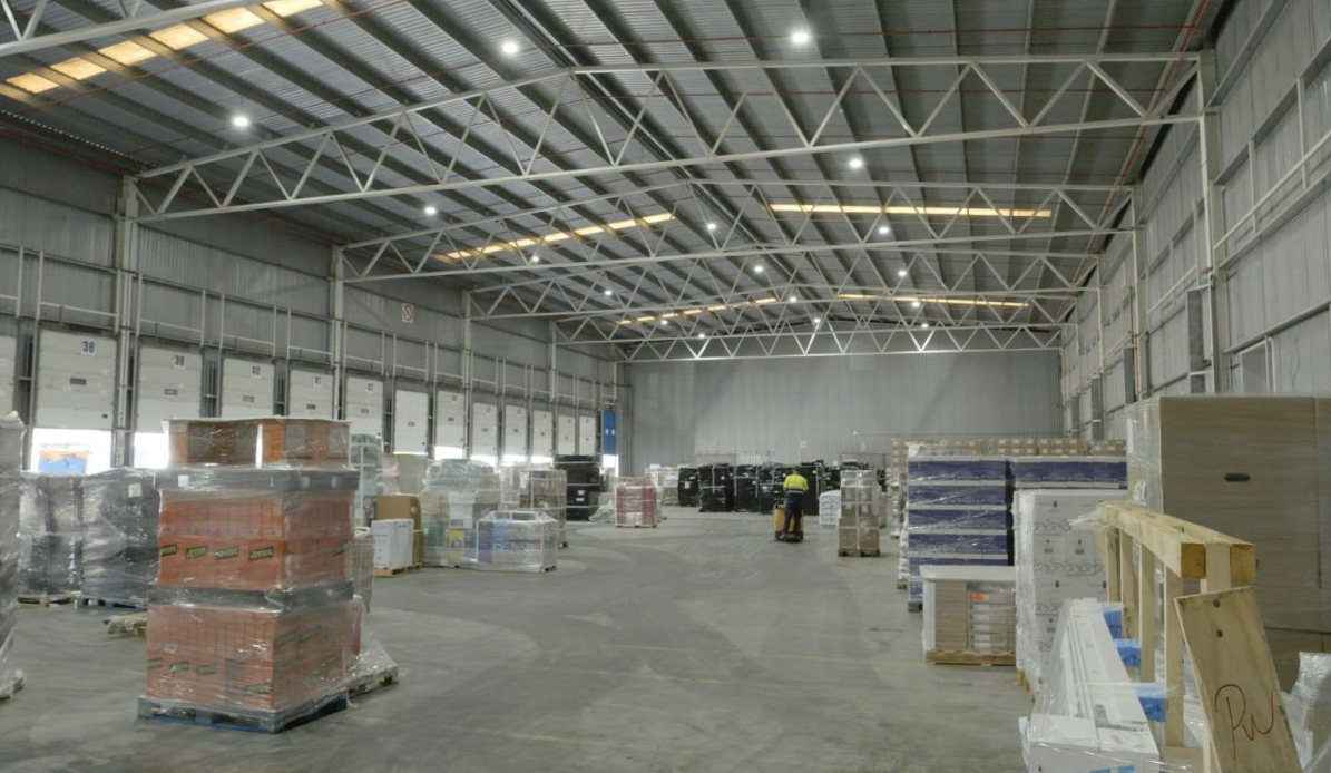 Palletways Iberia inaugura nuevas instalaciones logísticas en Alcalá de Henares