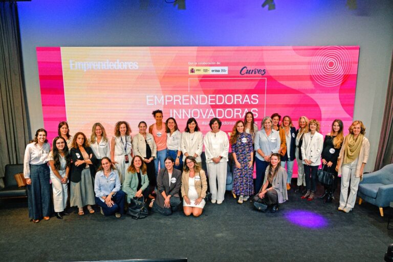 Todas las participantes en el evento Emprendedoras Innovadoras.