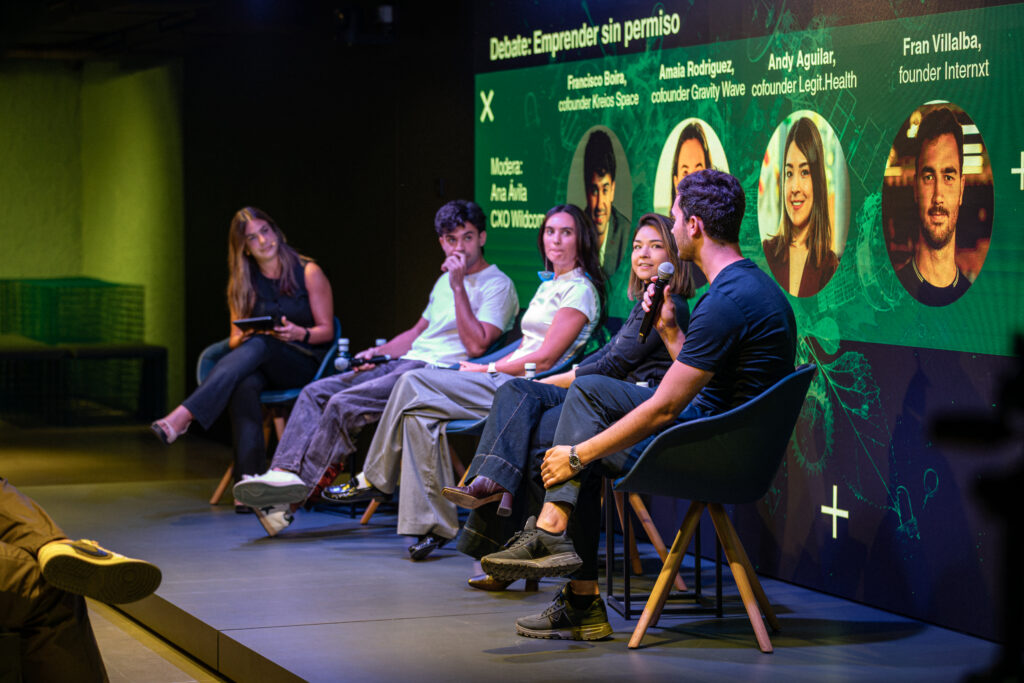 Mesa redonda Generacion Founder
