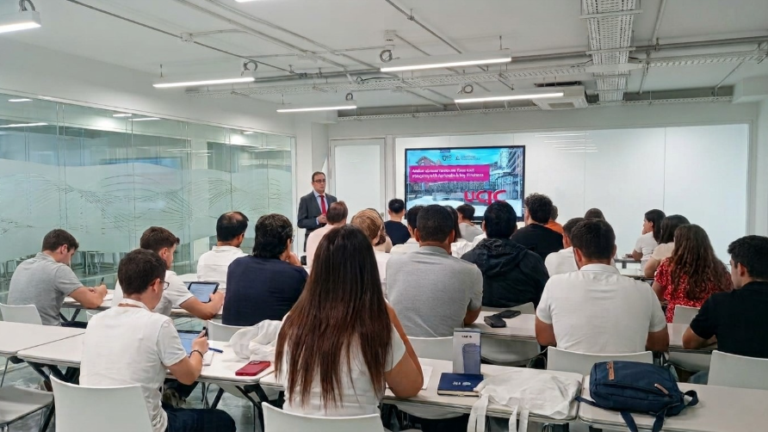 ID Digital School y UCJC lanzan el primer Máster oficial en Financial Analytics e IA financiera de España