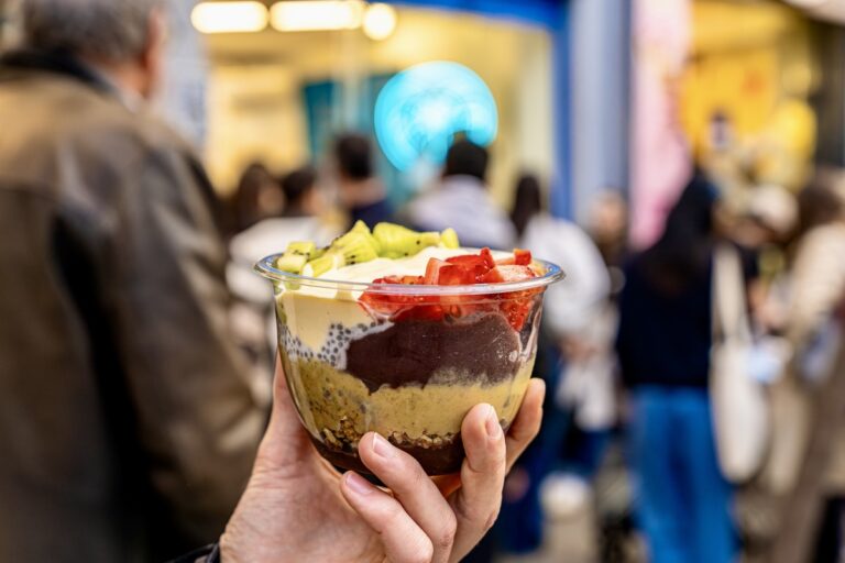 Bol de açai de la franquicia Açai Paradise