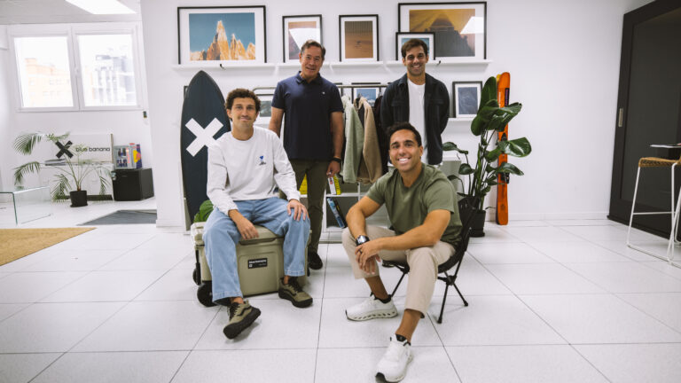 Julio Bueso, Nacho Rivera, Juan Fernández-Estrada y Alfonso González, socios de Blue Banana.