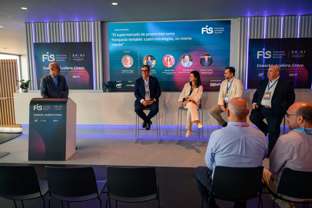 Mesa redonda sobre el sector de alimentación en la segunda jornada de FIS2026