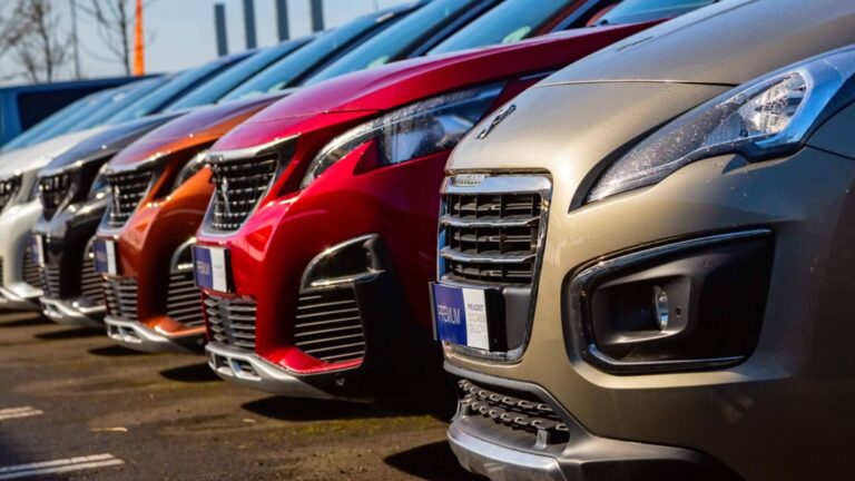 El mercado de segunda mano se diversifica; más marcas, híbridos y eléctricos entre los coches de ocasión