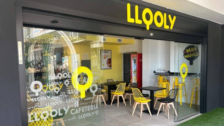 LLOOLY impulsa su expansión con una nueva apertura en Arenales, Alicante