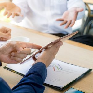 4 pasos para mejorar la eficacia de tu equipo comercial