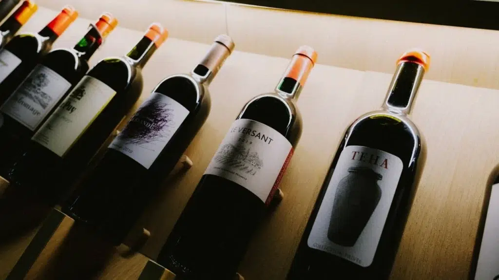 7 Franquicias de vinos más rentables para abrir en España