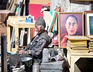 8 ladrones de la energía emprendedora, según el Dalai Lama