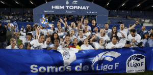 El RCDE Femenino hace historia de la mano de Área Jurídica Global