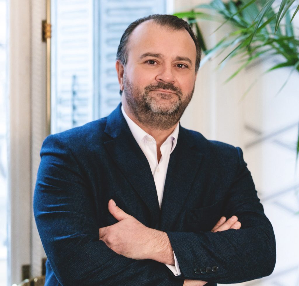 Álvaro Artiach, director general de Sisley 02
