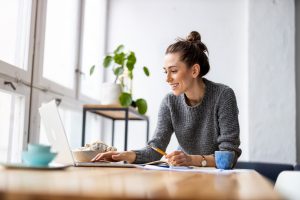 ¿Es mejor lanzar un plan grupal o un servicio premium en tu negocio?