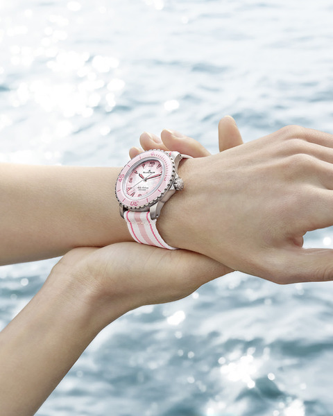 Blancpain lanza dos nuevos relojes Fifty Fathoms Automatique para mujer