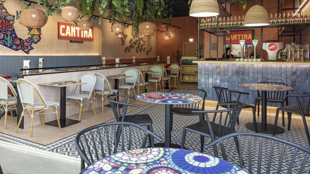 Nueva imagen de Cantina Mariachi