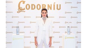Codorníu inspira a vivir una vida que quieras celebrar de la mano de su embajadora, Amaia Salamanca