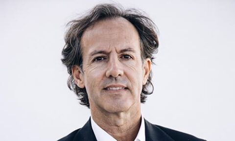 El emprendedor Ramón Blanco es el coordinador de libro