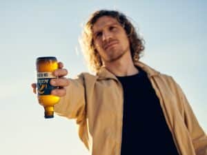 La cerveza El Águila vuelve a vivir una época dorada