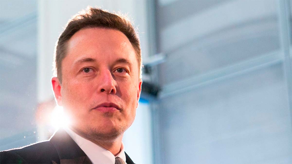 Elon Musk es el hombre más rico del mundo, pero podría estar al borde del colapso