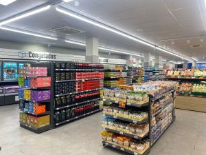 Interior tienda Dia Manzanares (Ciudad Real)