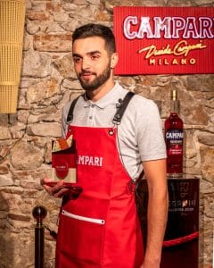 Elías Diéguez Páez de Lovo Cocktail Bar prepara el «Mejor Negroni de España 2023»