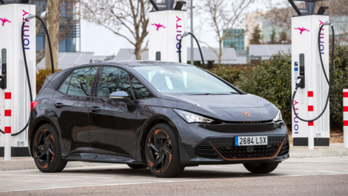CUPRA BORN