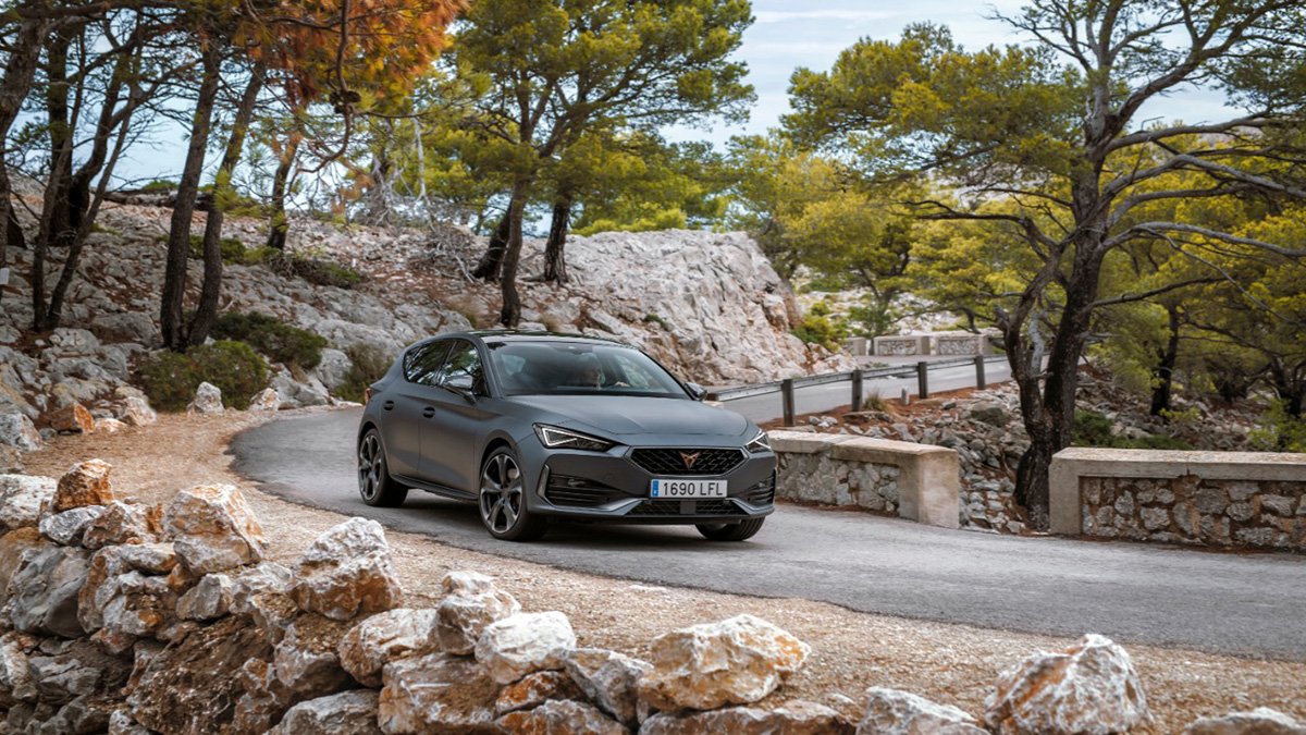 SEAT-CUPRA-LEON