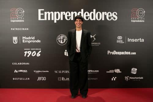Aleix Puig en el fotocall